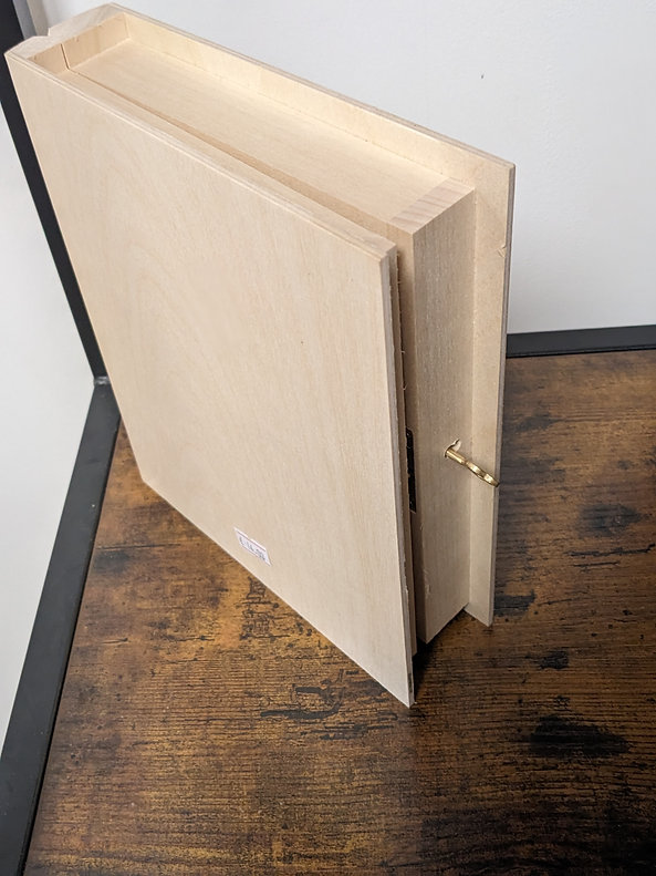 Boite avec clé