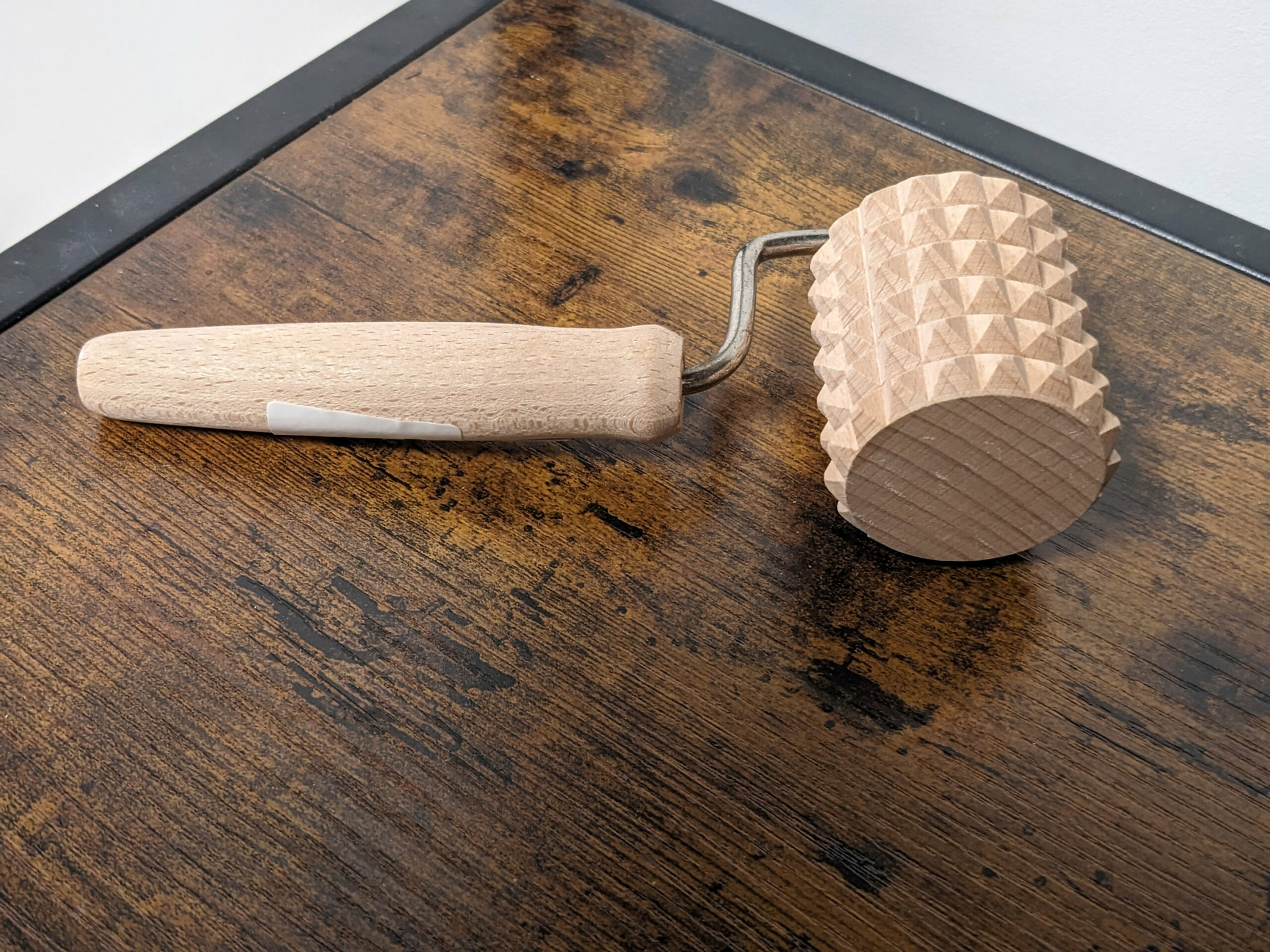 Rouleau à pâtisserie avec picots