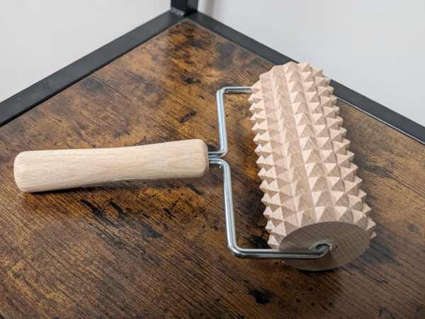 Rouleau à pâtisserie avec picots grand